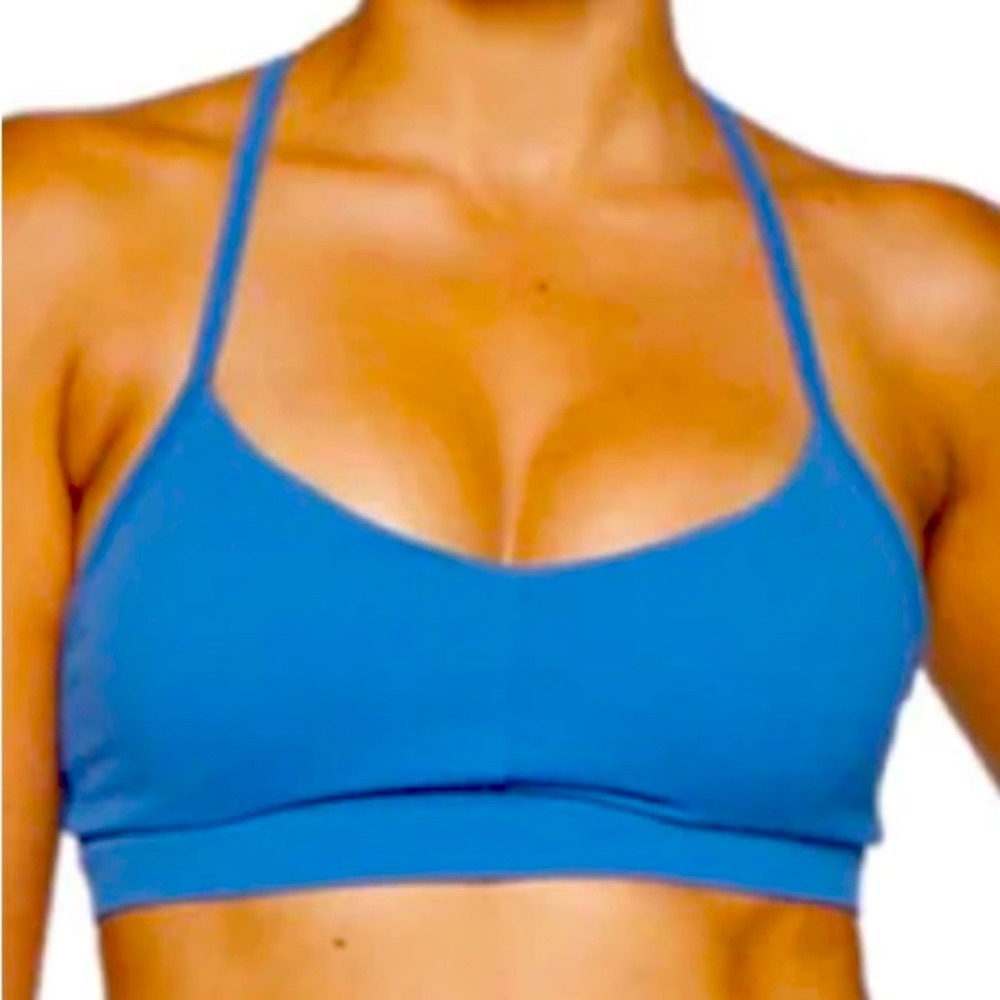 ILUS Sports Bra